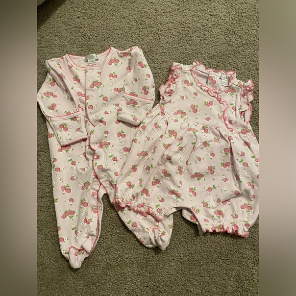 Kissy Kissy Other - Kissy kissy sleeper and romper - strawberries